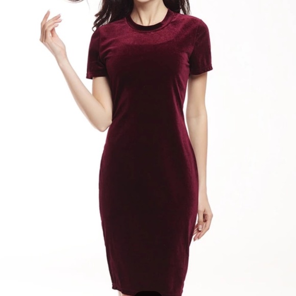 🎉HP🎉 RED WINE VELVET DRESS - Picture 9 of 10